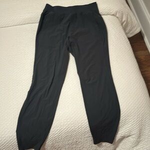 Men’s Lululemon pant